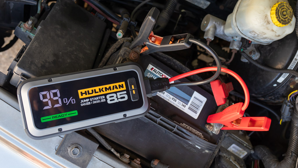 Hulkman Alpha 85S Jump Starter review - A smart jump starter for