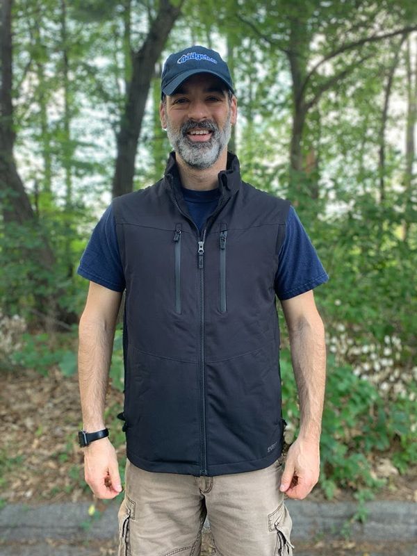 Hidden Pockets and Security with Scottevest Clothing - Clever