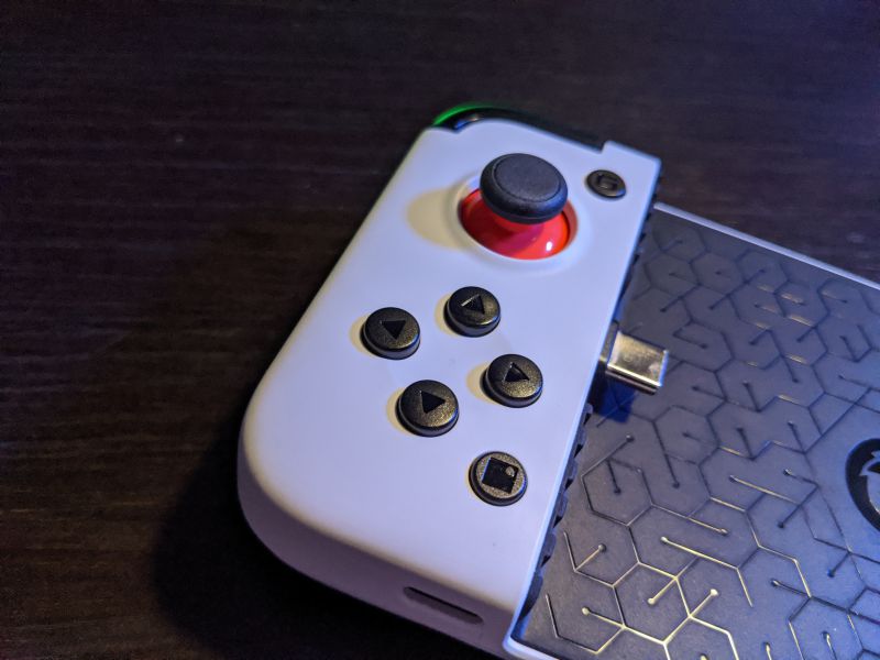 GameSir X2 Mobile Controller Review: Turn You Smartphone Into a Handheld  Console - KeenGamer