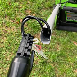 Greenworks Pro 60V Cordless 21" Self-Propelled Brushless Lawn Mower W ...