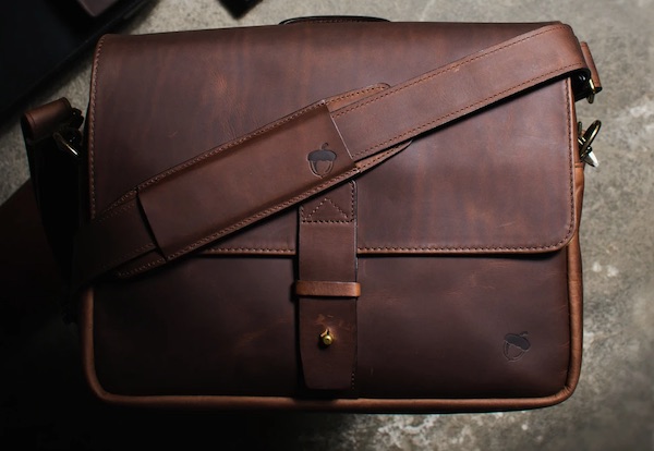 NutSac goes premium with a new all-leather sathchel - The Gadgeteer