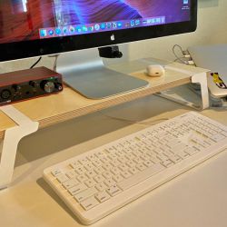 Fluidstance Raise Monitor Stand review