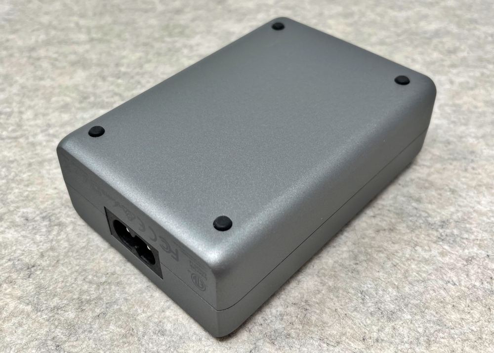 Satechi 100W USB-C PD Compact GaN Charger Review - Alex Kwa