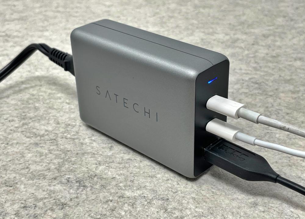 Satechi 100W USB-C/A 3 Port PD GaN Compact Charger - JB Hi-Fi