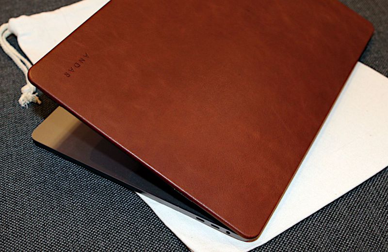 Leather macbook 2024 pro case