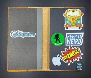 LeCow custom leather Traveler's Notebook cover review - The Gadgeteer