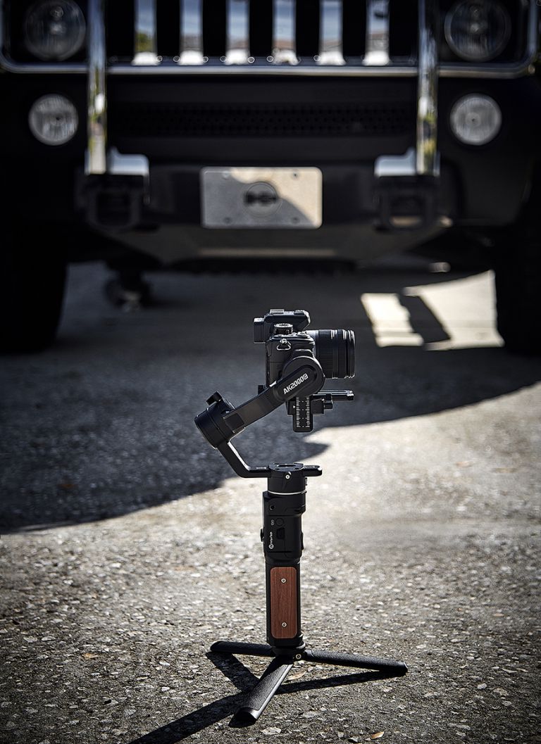 FeiyuTech AK2000C 3 Axis Handheld Stabilizer Gimbal Review - The Gadgeteer
