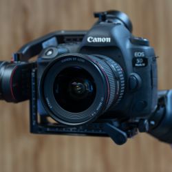 MOZA Aircross2 DSLR gimbal stabilizer review