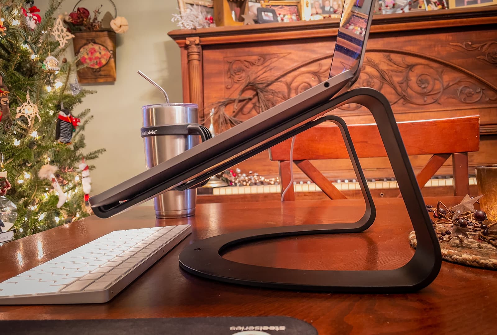 Twelve South Curve Laptop Stand - Is Higher Better? - Podfeet Podcasts