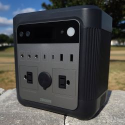 Zendure SuperBase 500 power station plus solar charger review