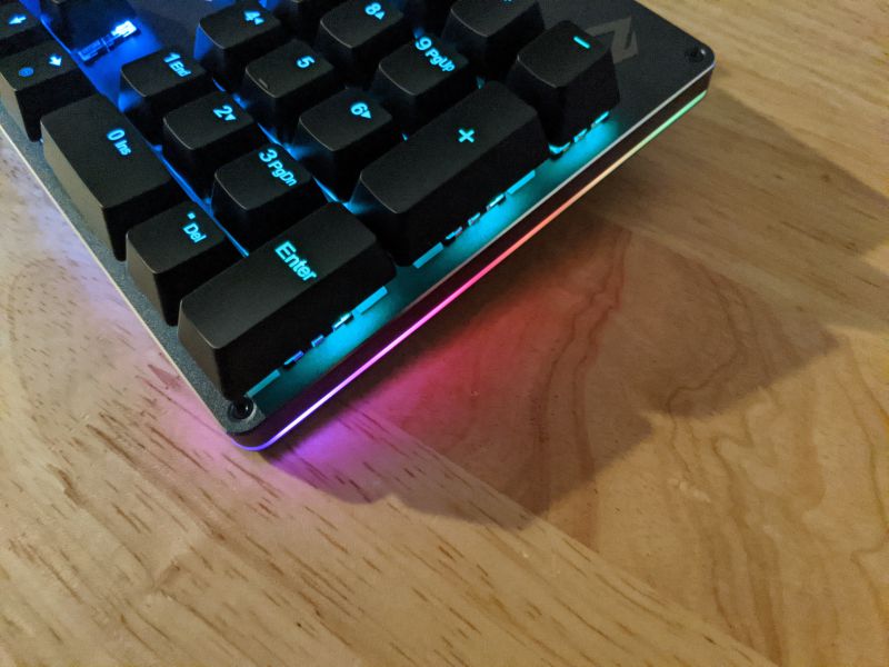 Clavier mécanique filaire Aukey RGB KM-G12 - Switch Rouge (Vendeur Tiers) –