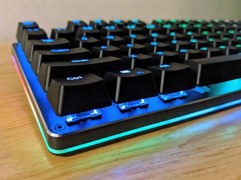 Clavier mécanique filaire Aukey RGB KM-G12 - Switch Rouge (Vendeur Tiers) –