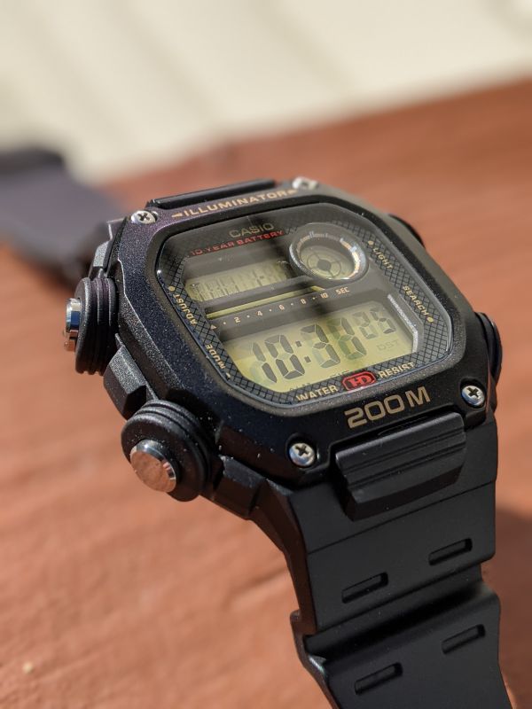 Rugged digital online watch