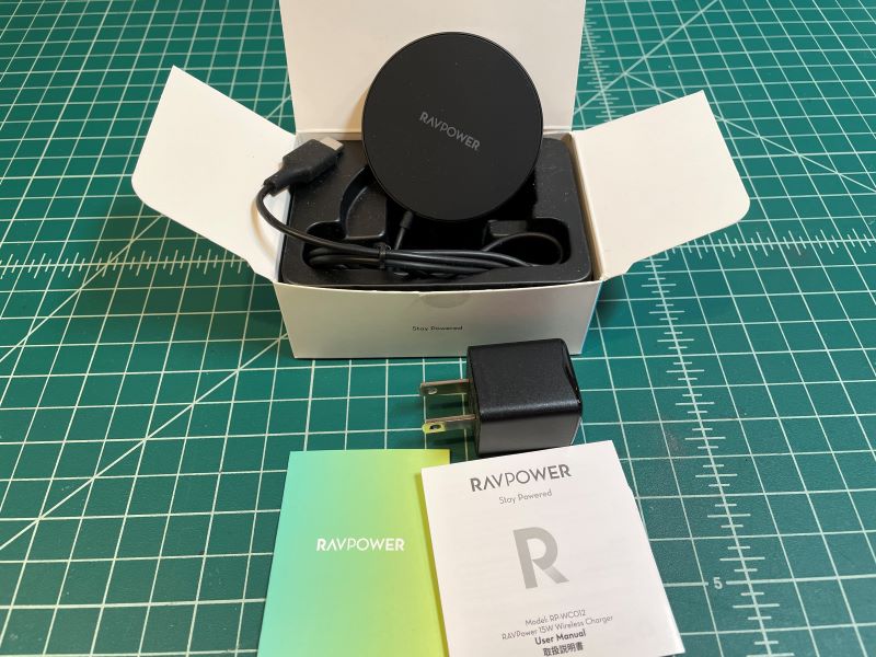 RAVPower magnetic MagSafe charger review - The Gadgeteer