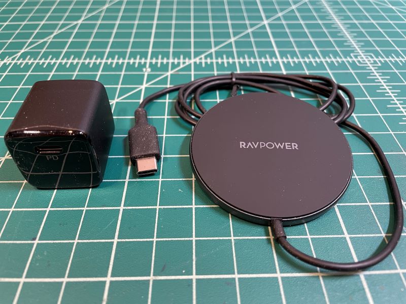 RAVpower USB C Magnetic Wireless Charger for MagSafe Charger