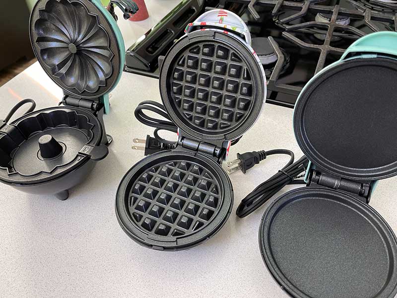 Dash Mini Maker: The Mini Waffle Maker Machine for Individual Waffles, Paninis