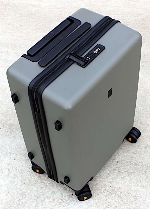  LEVEL8 Elegance Carry On Suitcase, 20” Hardside Luggage with  TSA Lock, Spinner Wheels-Black, 20-Inch