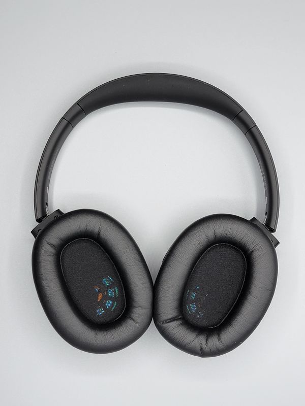 Au Headphones 6