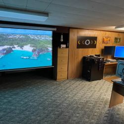 Bomaker 100 inch Motorized Projector Screen Review