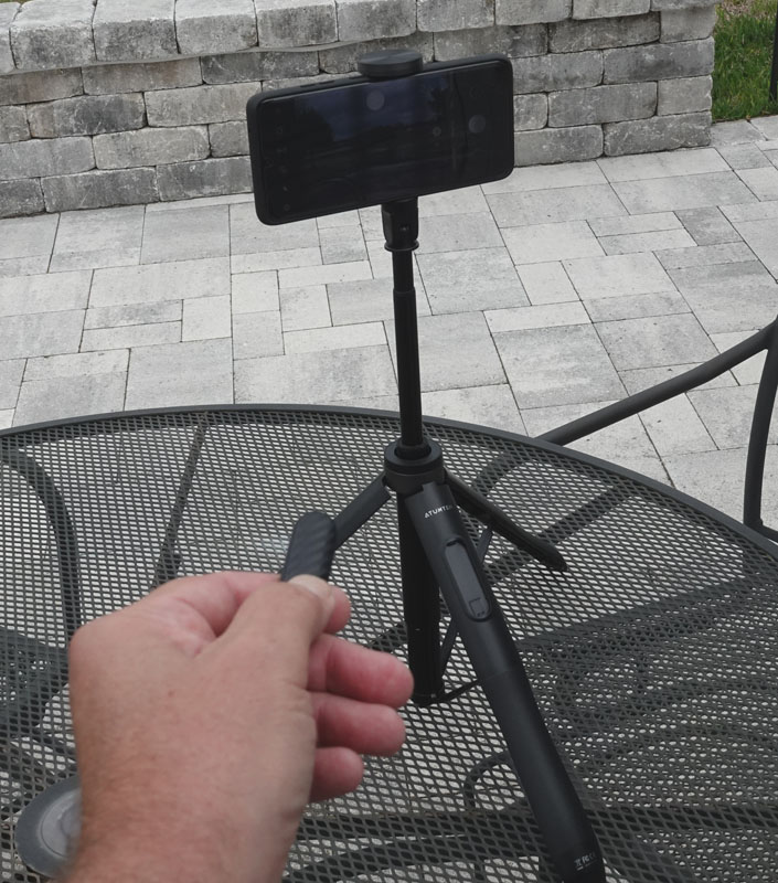 Tripode Selfie Stick Atumtek, + Control Bluetooth, Negro