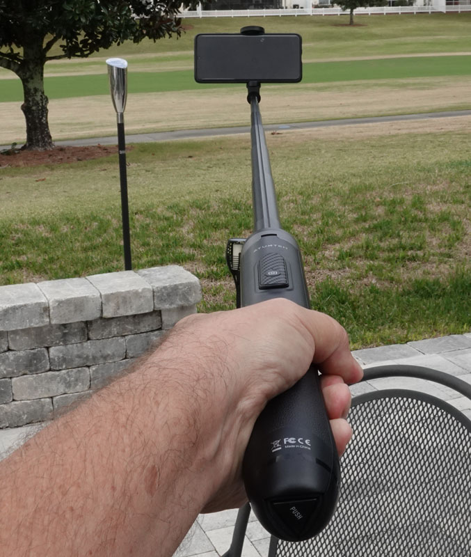 Atumtek 51 selfie-stick tripod review - A selfie-stick for giants