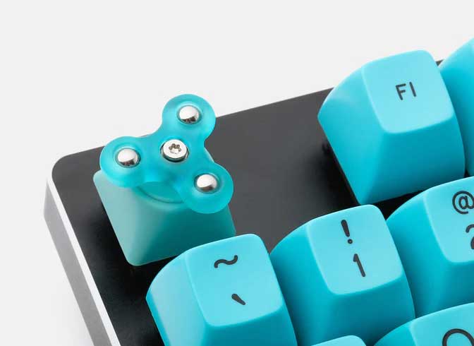 Fidget spinners + mechanical keyboard keycaps = geeky fun - The Gadgeteer