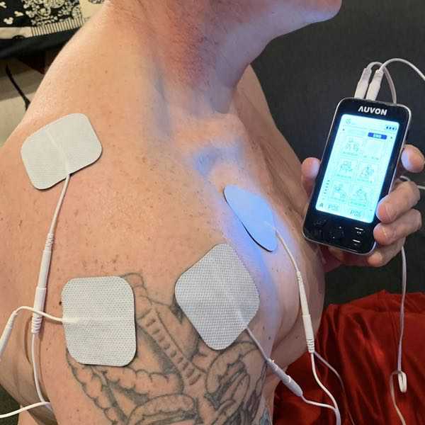 AUVON 4 Outputs TENS Unit EMS Muscle Stimulator Machine review - The  Gadgeteer