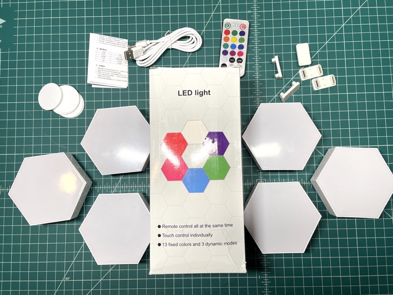 touch sensitive honeycomb light