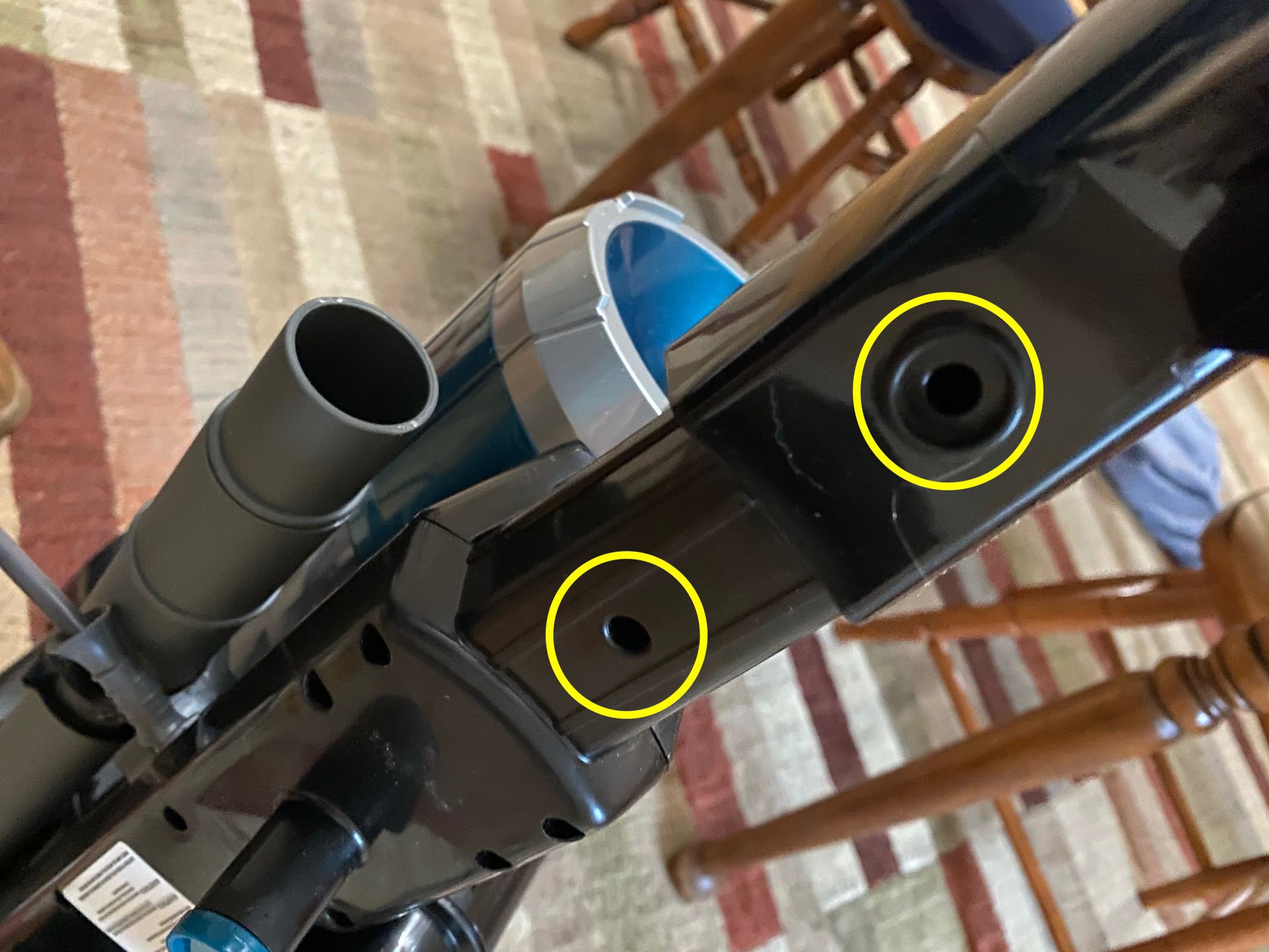 MooSoo U1400 upright vacuum cleaner review - The Gadgeteer