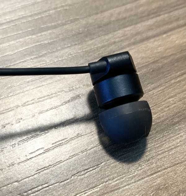 StraussAndWagner Earbuds 3