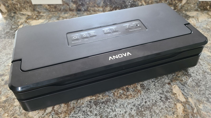 Anova Precision Vacuum Sealer Pro keeps food fresh - Rave & Review