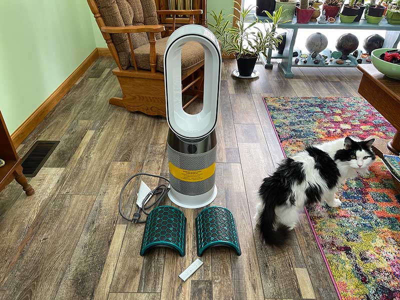 Dyson Pure Hot+Cool HP04 review - A heater, fan, and air purifier ...