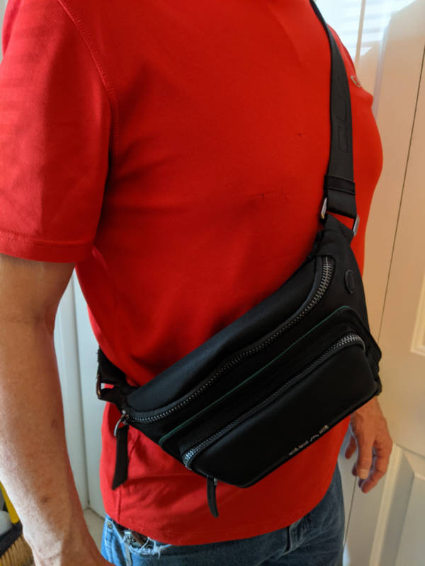 The Quaq crossbody bag charges your phone as you carry it - The Gadgeteer