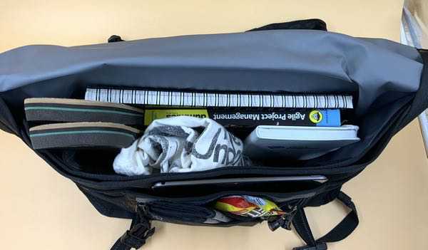Chrome Buran III messenger bag review - a big, balanced, versatile