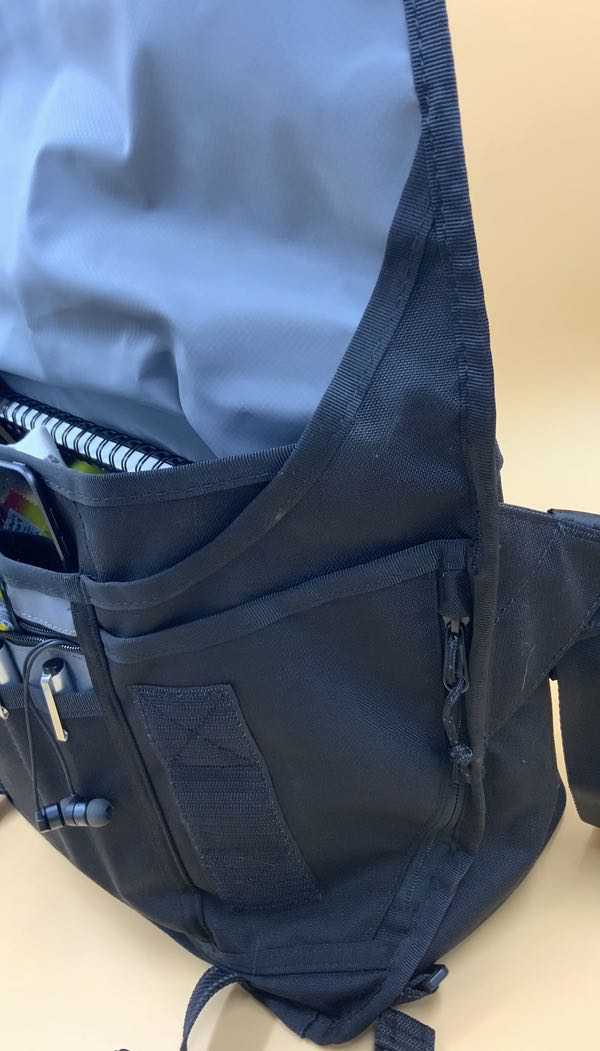 Chrome Buran III messenger bag review - a big, balanced, versatile ...