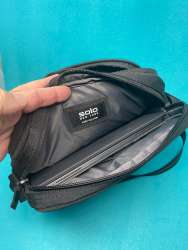 Solo New York Ludlow universal tablet sling bag review - The Gadgeteer