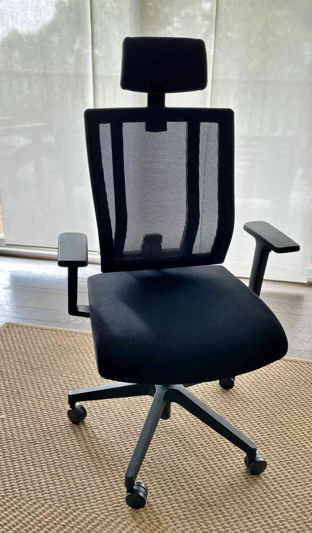 Vari task chair 2024 with headrest