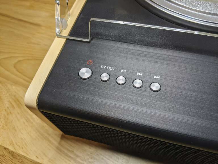 Victrola Eastwood Bluetooth Turntable review - The Gadgeteer