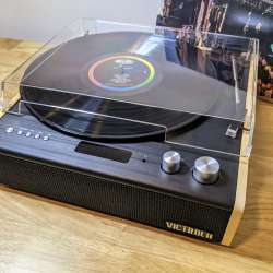 Victrola Eastwood Bluetooth Turntable review