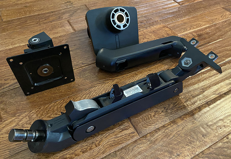 Ergotron Monitor Arm LX vs HX - Setup and Review. 