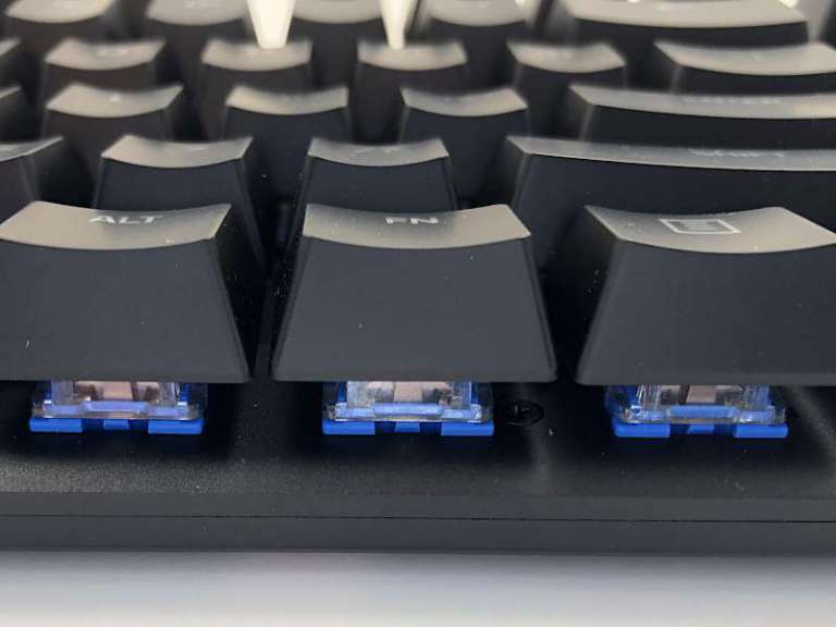 difference between linear tactile and clicky