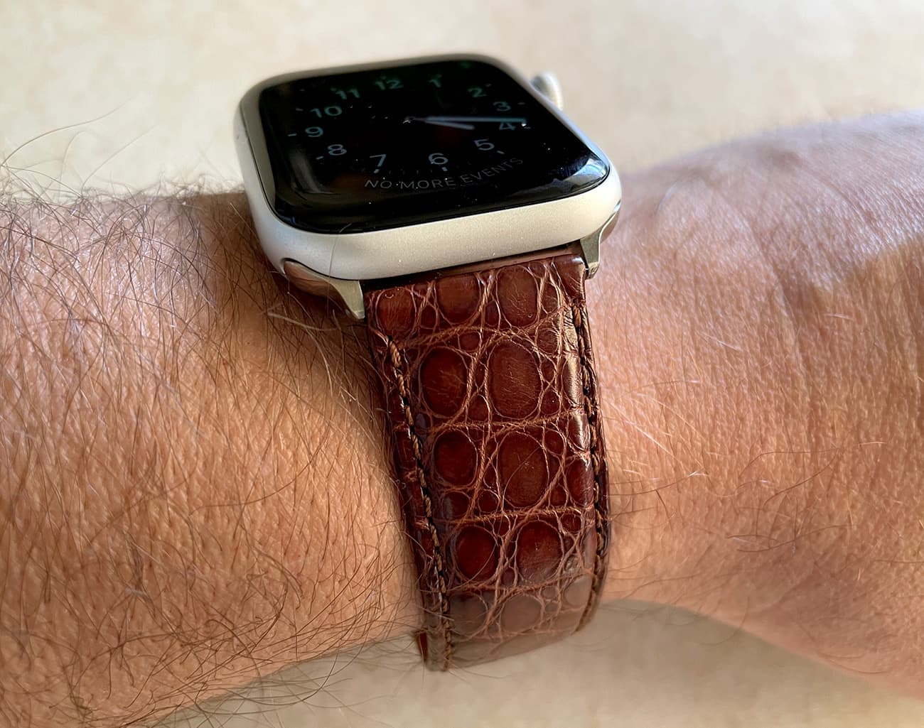 Apple watch crocodile leather on sale strap