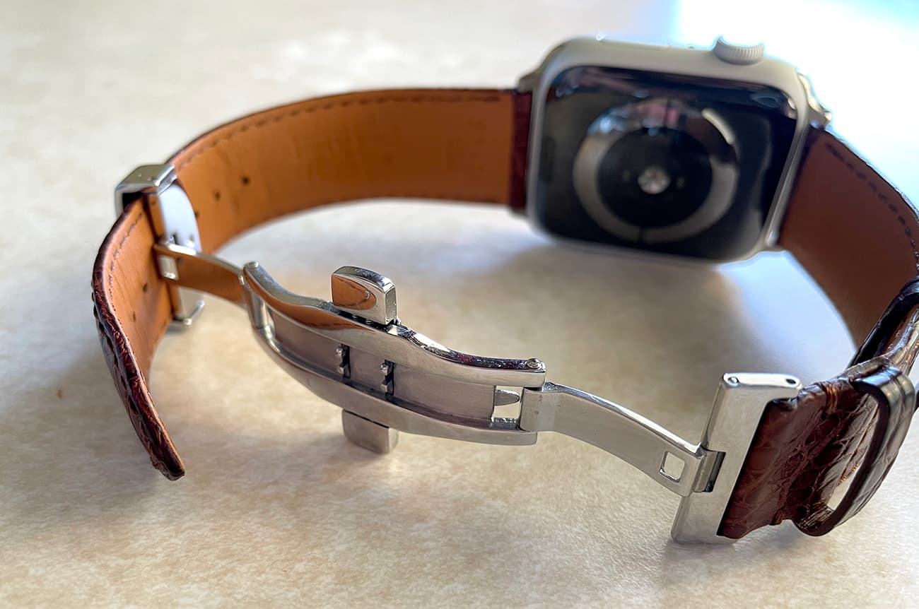 Lululook Alligator Leather Apple Watch Band review The Gadgeteer