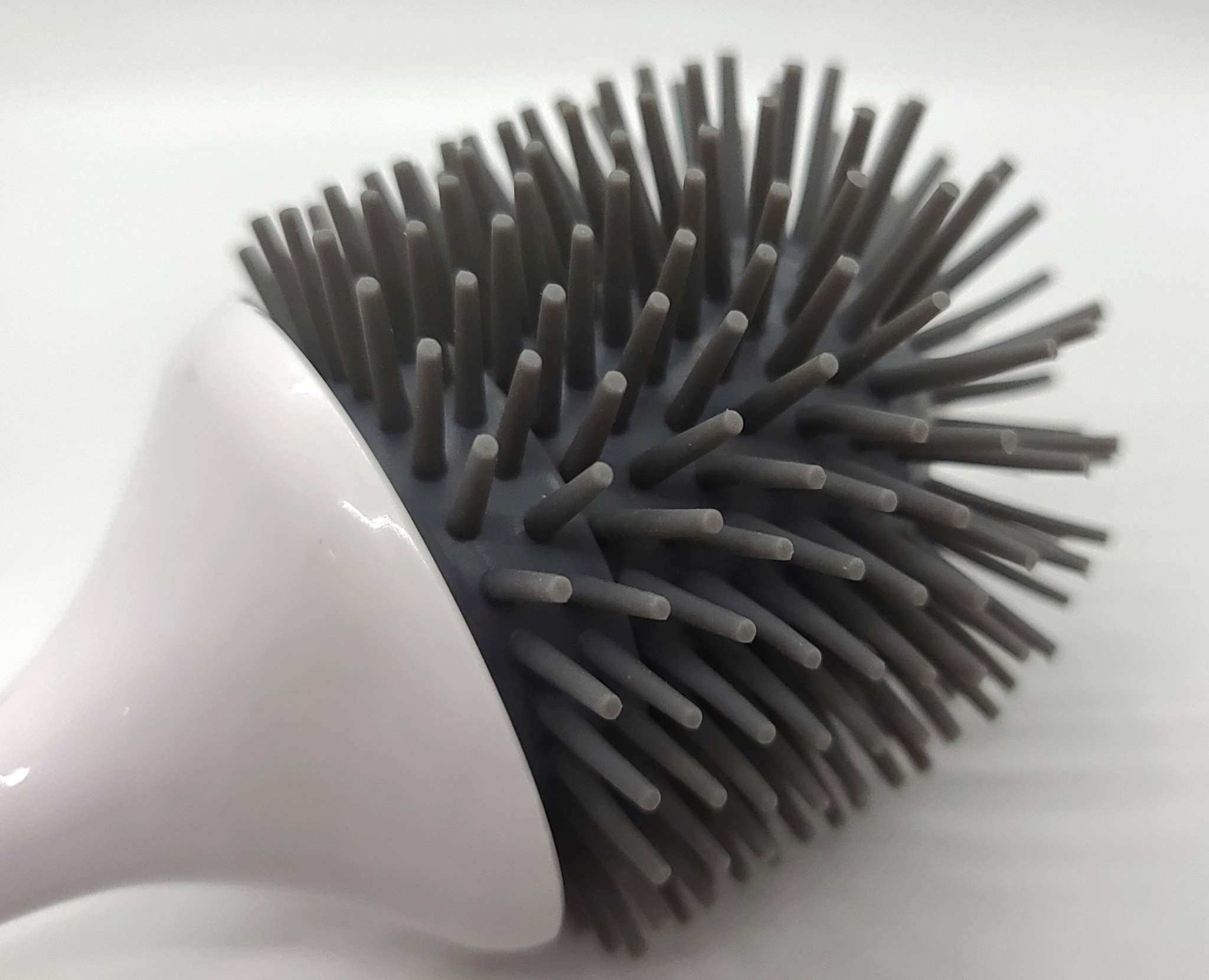 Goodpapa electric spinning toilet brush review The Gadgeteer