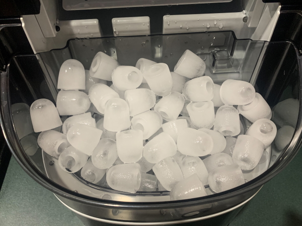 Free Village Store Ice Maker 11