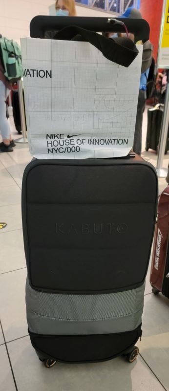 Kabuto NOMAD: Smart Expandable 2-Wheel Carry-on