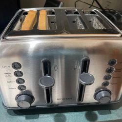 BUYDEEM 4-Slice Toaster review