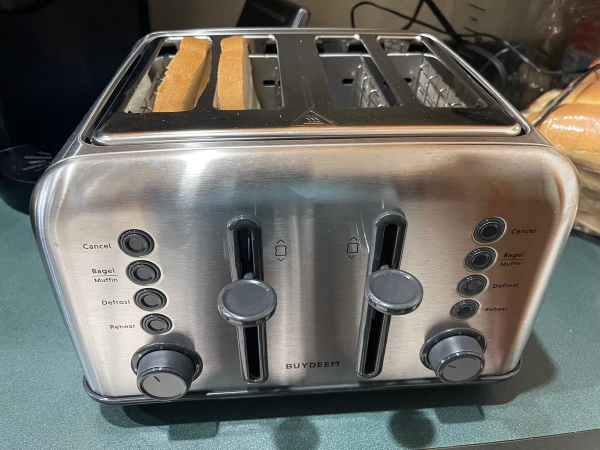 BUYDEEM 4-Slice Toaster