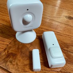 Switchbot Motion Sensor and Contact Switch review – add triggering options to your home automation