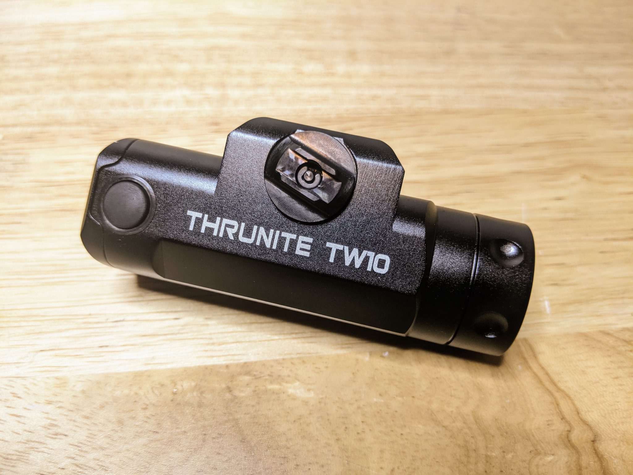 ThruNite TW10 Weaponlight review - USB-C rechargeable tactical light ...